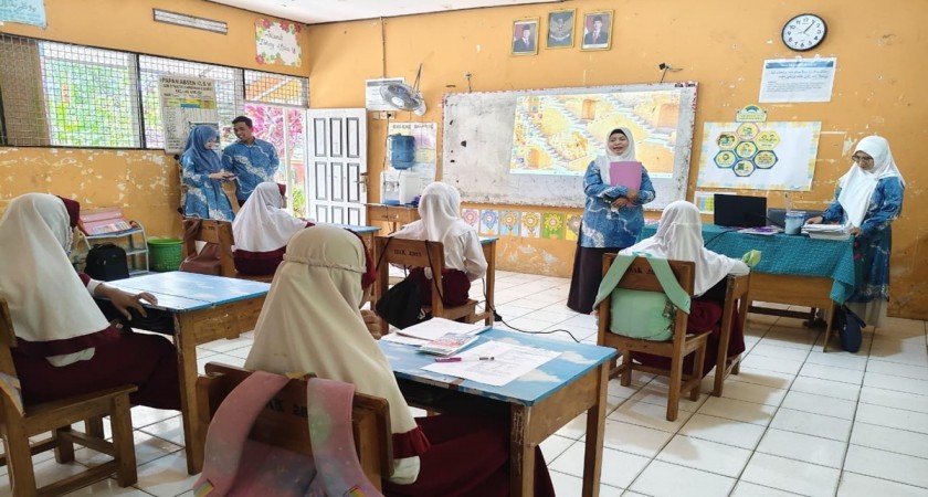 Jemput Bola, Tim PMBM MTsN 1 HST Lakukan Sosialisasi ke SD/MI