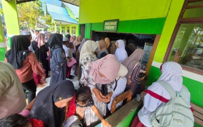 Penuhi Kebutuhan Sekolah, Koperasi Bersama MTsN 1 HST Layani Murid Baru Secara Optimal