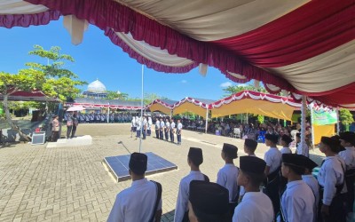 MTsN 1 HST Gelar Pengukuhan dan Perpisahan Siswa Kelas IX Angkatan ke-56